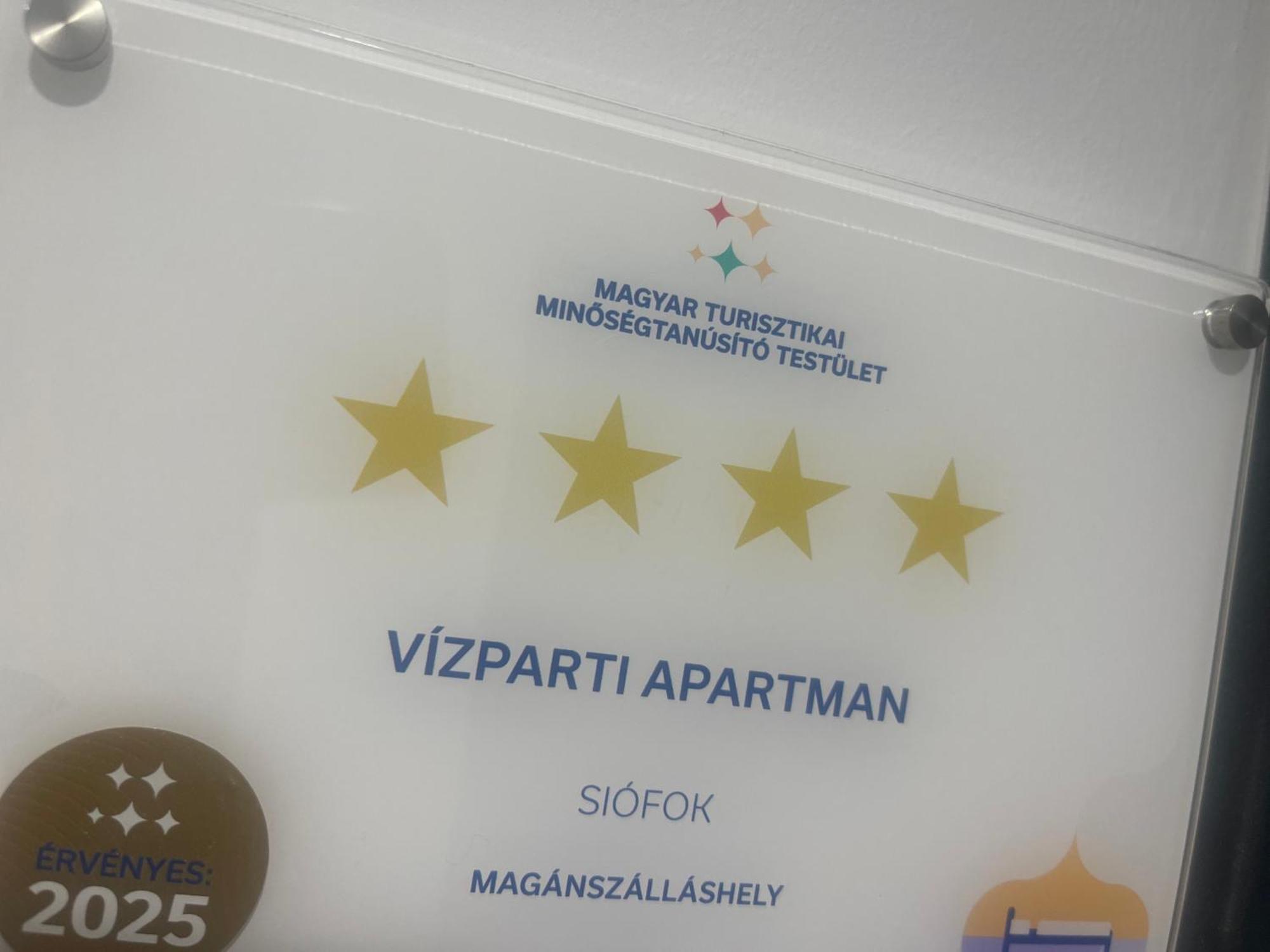 Vizparti Apartman 시오포크 외부 사진